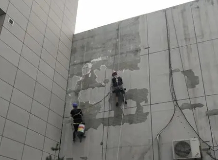 阿巴嘎旗楼顶漏水维修公司分享下阿巴嘎旗外墙防水的注意事项